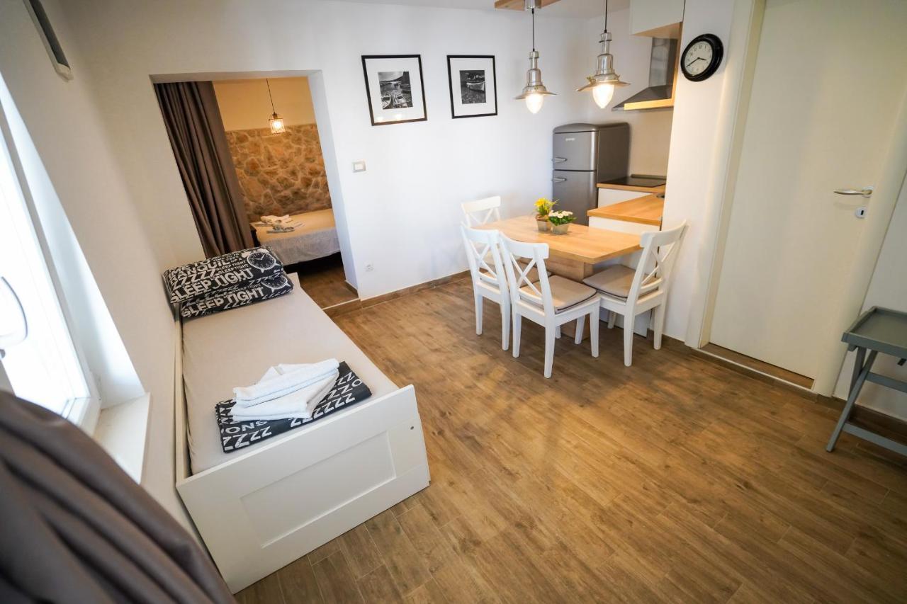 Apartments Ziggy Star 斯拉汀 外观 照片
